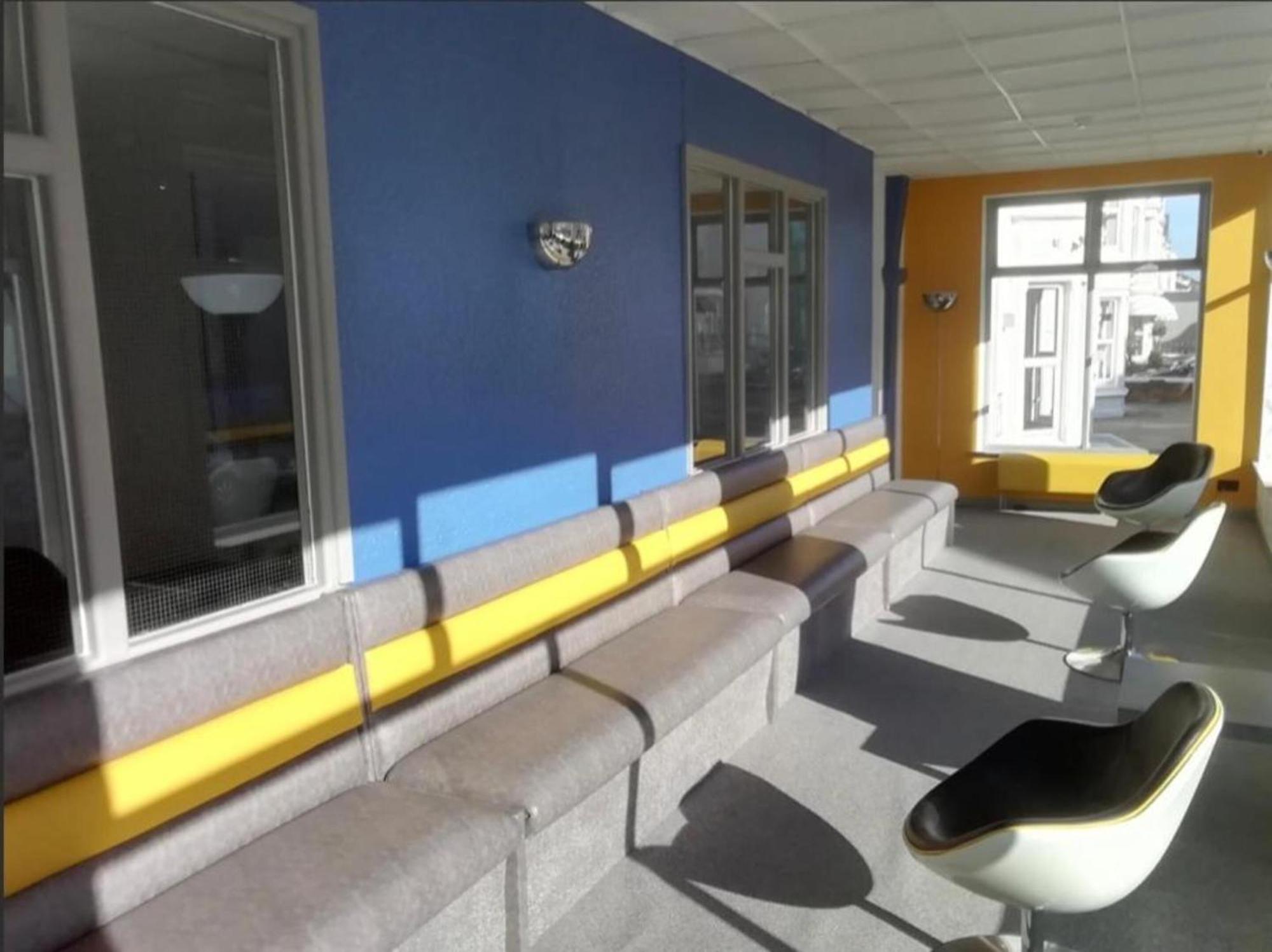 Oyo Wave Crest Hotel Μπλάκπουλ Εξωτερικό φωτογραφία