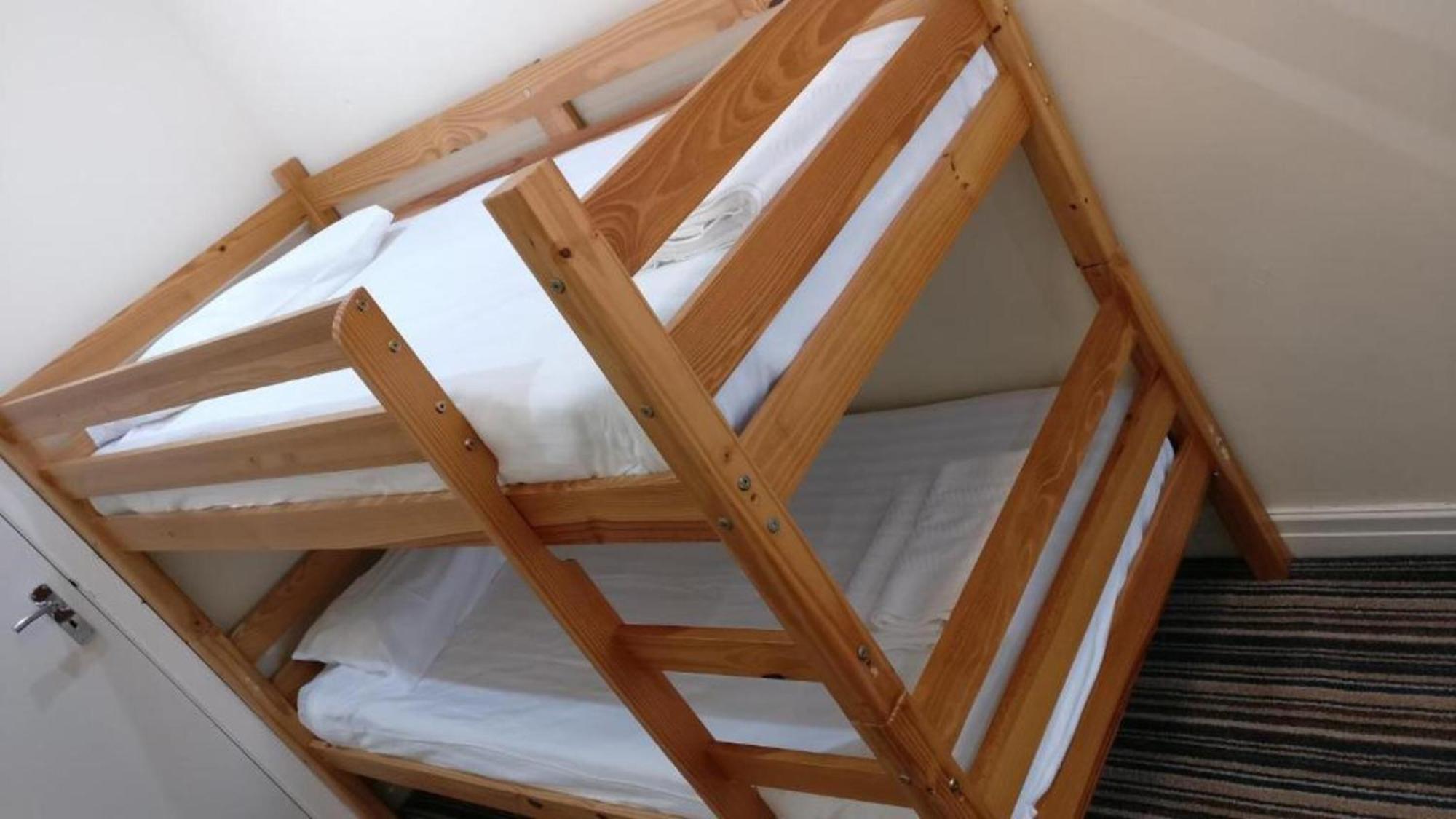 Oyo Wave Crest Hotel Μπλάκπουλ Εξωτερικό φωτογραφία